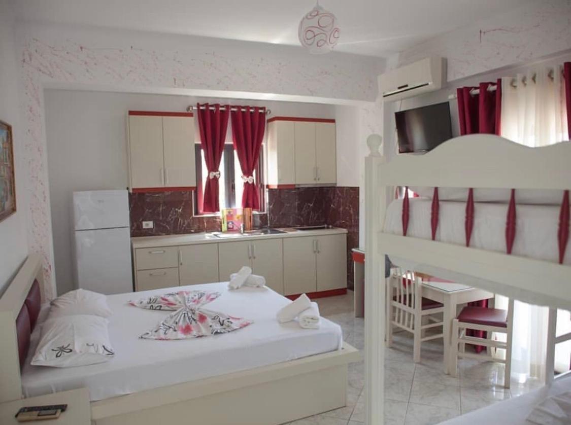 Poseidon Hotel Ksamil Bagian luar foto