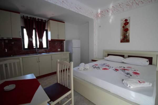 Poseidon Hotel Ksamil Bagian luar foto