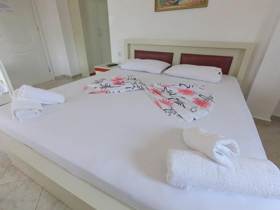 Poseidon Hotel Ksamil Bagian luar foto
