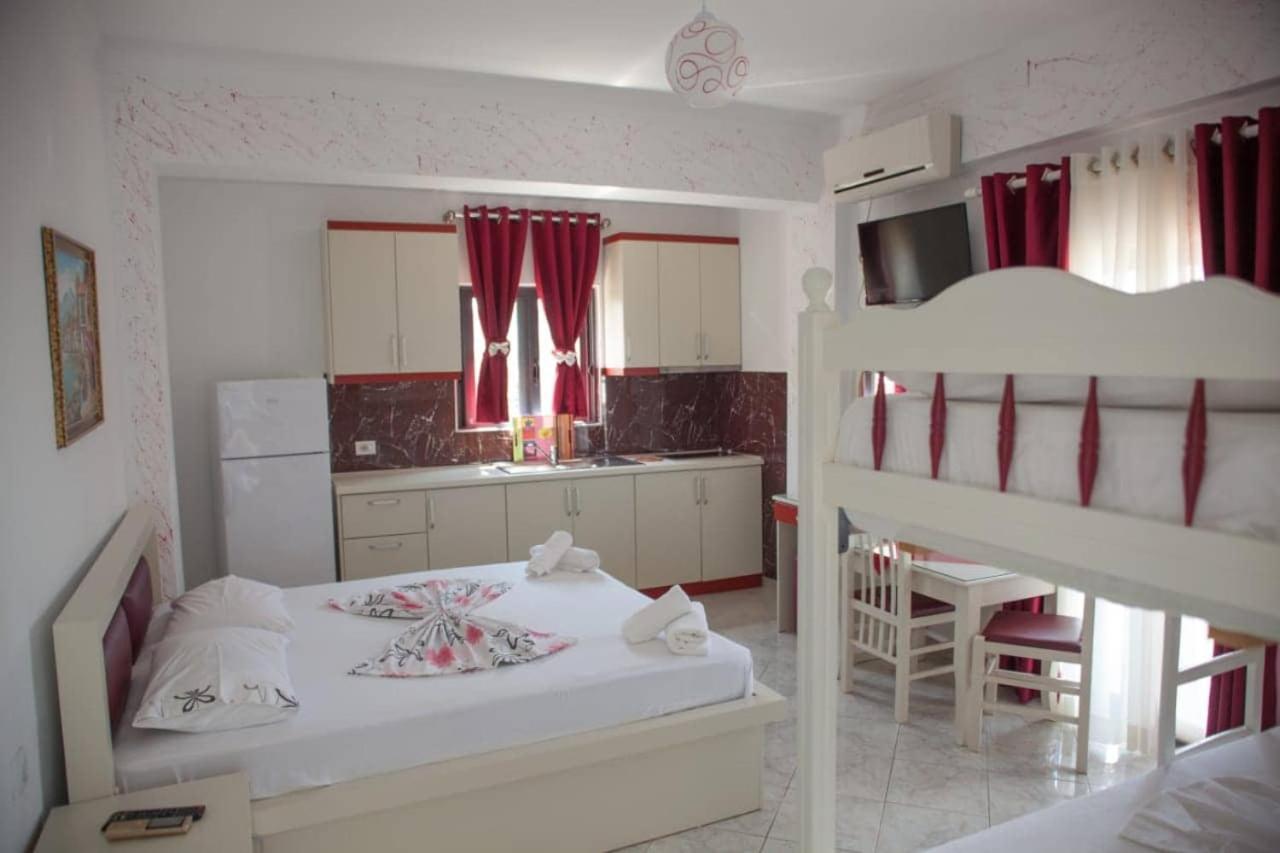Poseidon Hotel Ksamil Bagian luar foto