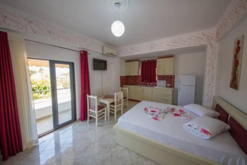 Poseidon Hotel Ksamil Bagian luar foto