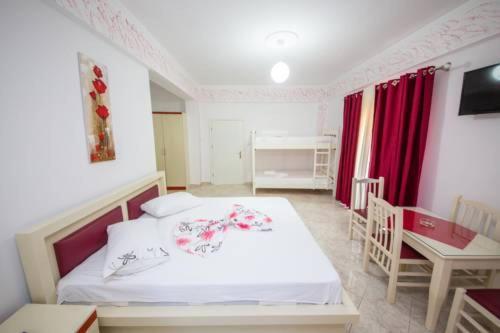 Poseidon Hotel Ksamil Bagian luar foto